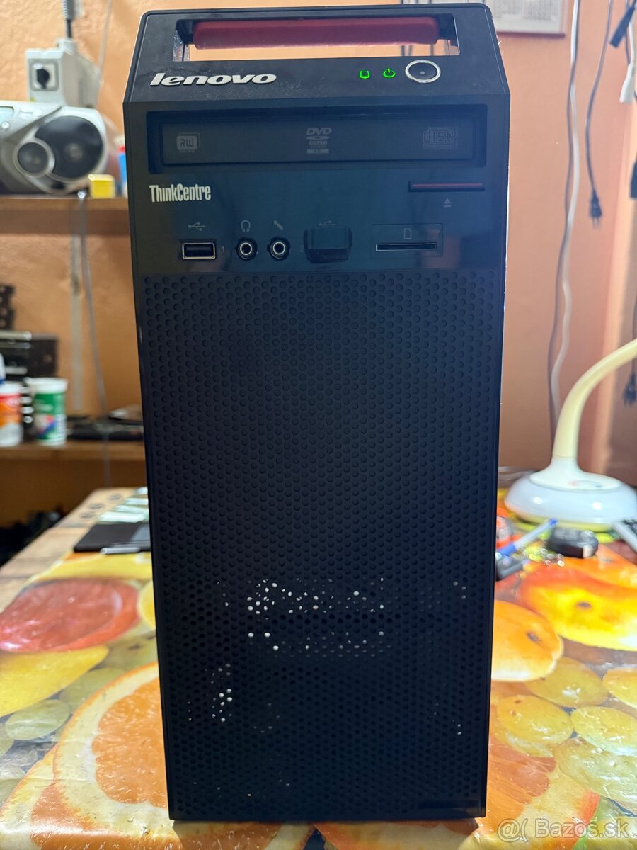 Lenovo ThinkCentre E73 - 4