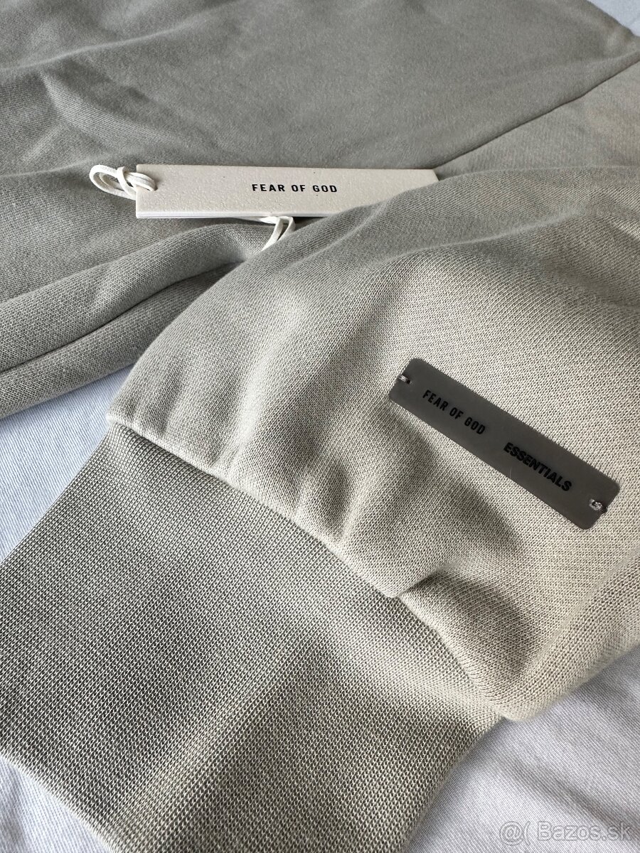 Nová mikina originál Essentials - 4