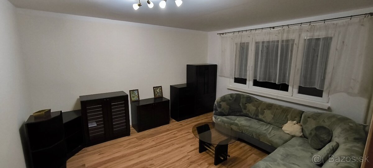 Byt na prenájom Pezinok Sídl.sever - 4