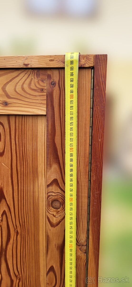 Masívne skrine z červeného smreku. - 4