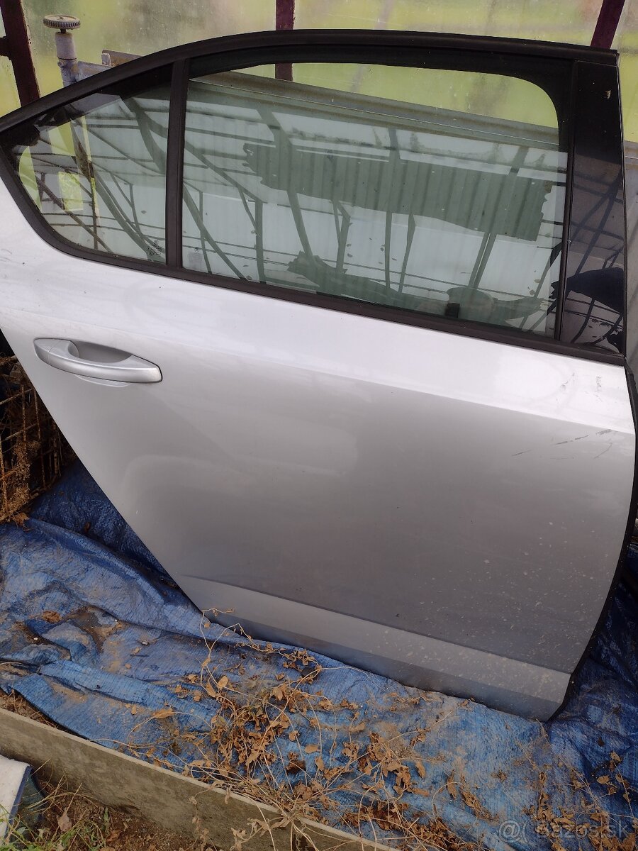 Zadné dvere Octavia 3 sedan - 4