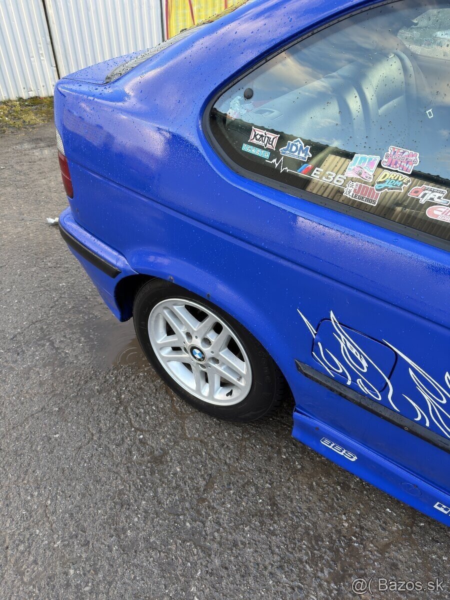 BMW E36 318tds compact - 4