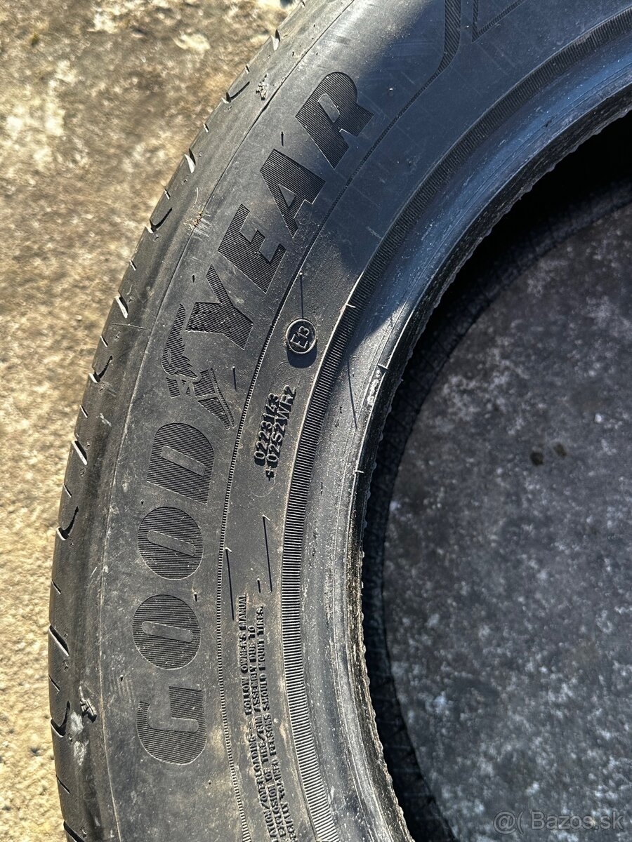 2x LETNÉ 215/55 R17 GOODYEAR EFFICIENT GRIP PERFORMANCE 2 - 4