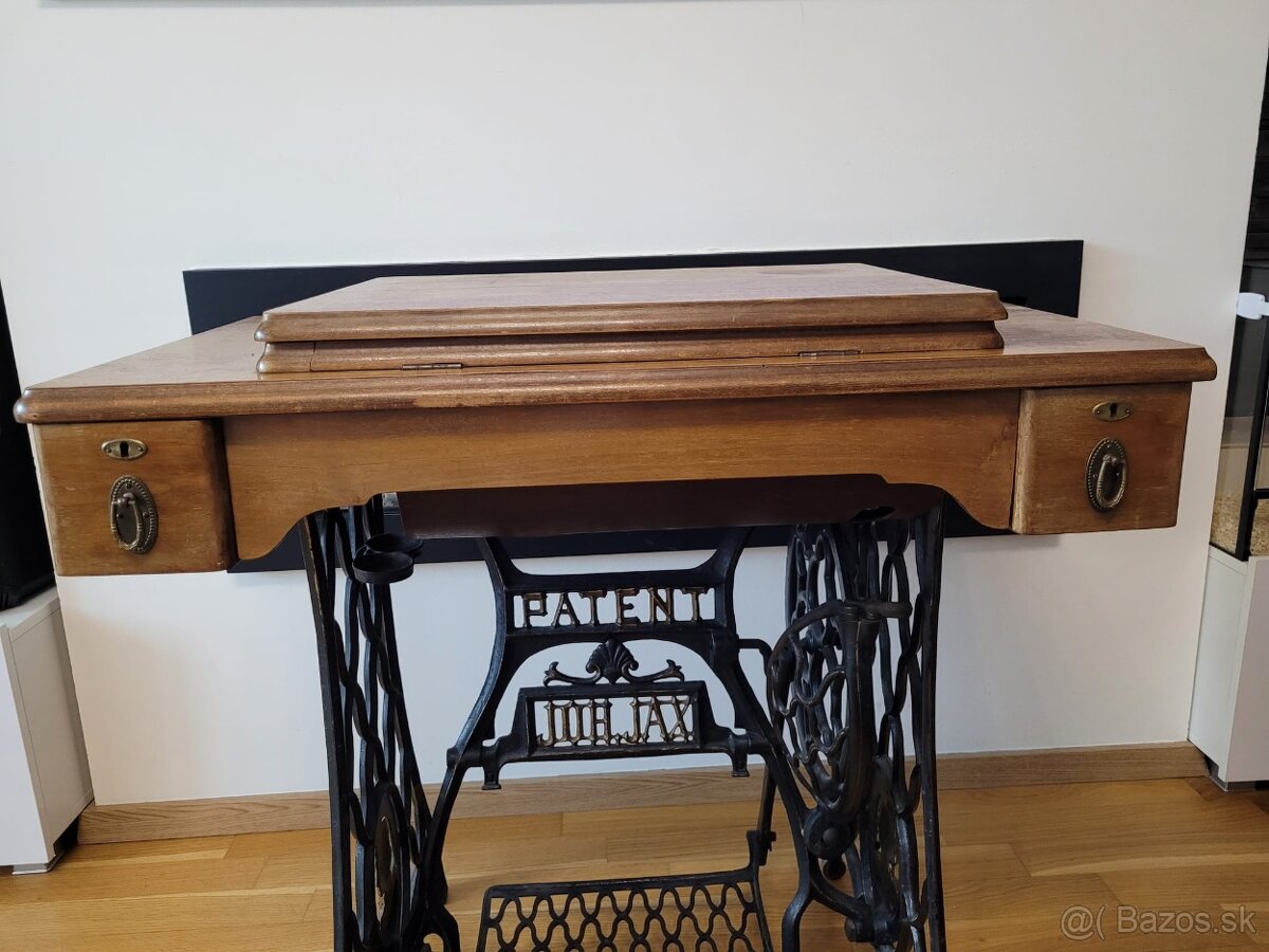 Šijací stroj SINGER - Johan Jax Linz - 4