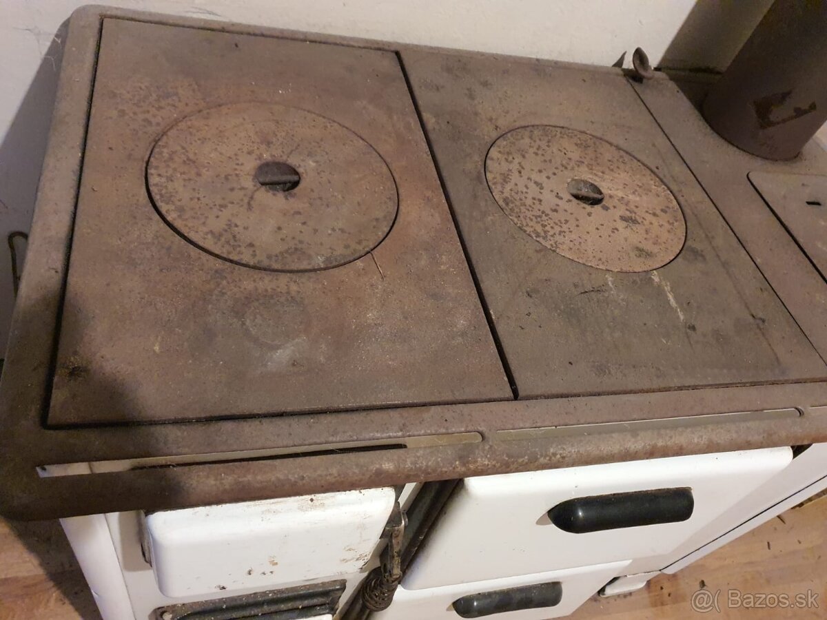Sporák na pevné palivo. - 4