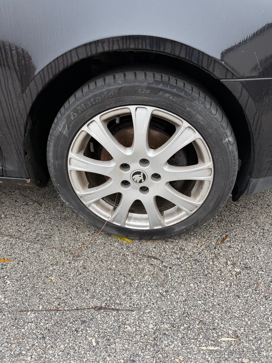 Predám disky škoda R17 - 4