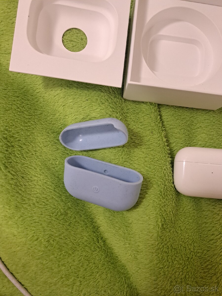 AirPods Pro 2 - 4