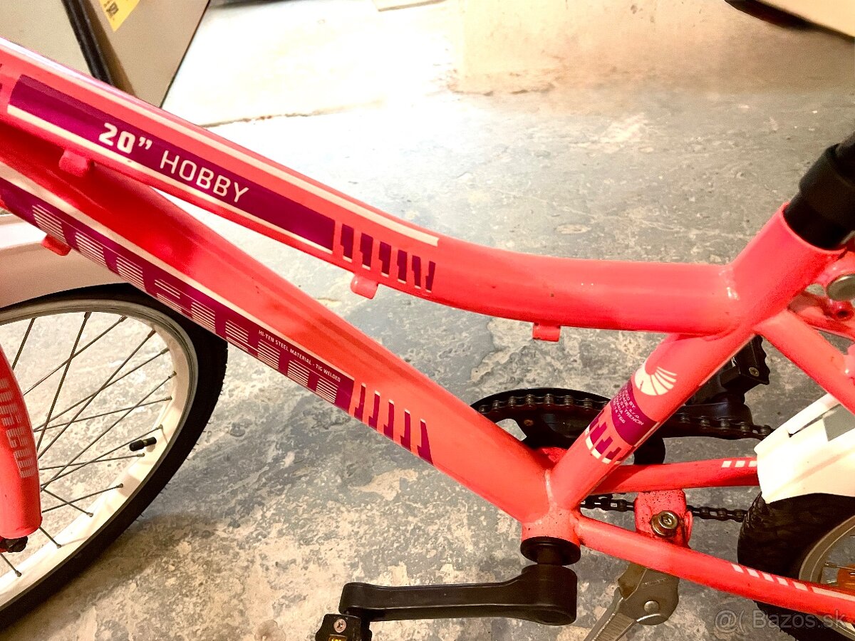 Dievčenský rúžový bicykel velkosť 20 - 4