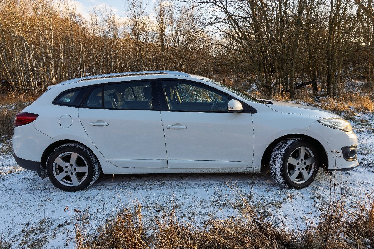 RENAULT MEGANE 3 GRANDTOUR - 4