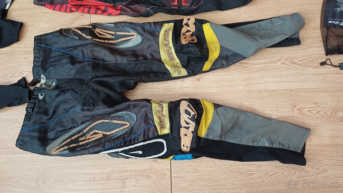 Výstroj na motorku - 4