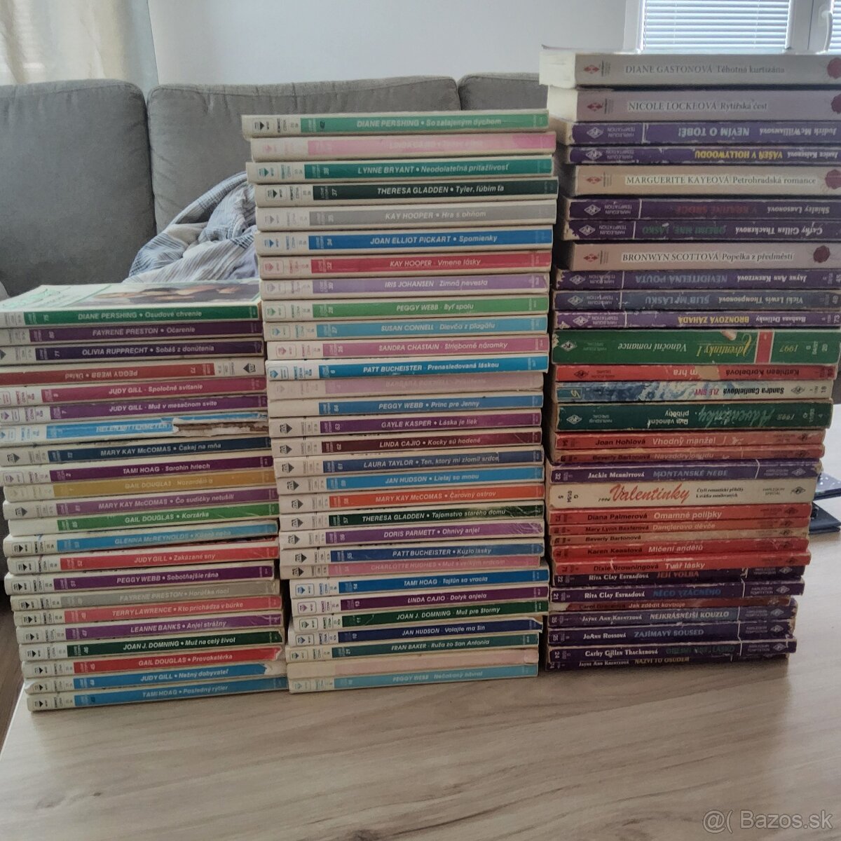 Zbierka kníh romantika a detské knihy - 4