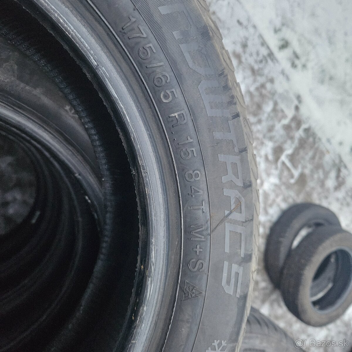 175/65 r15 Vredestein - 4