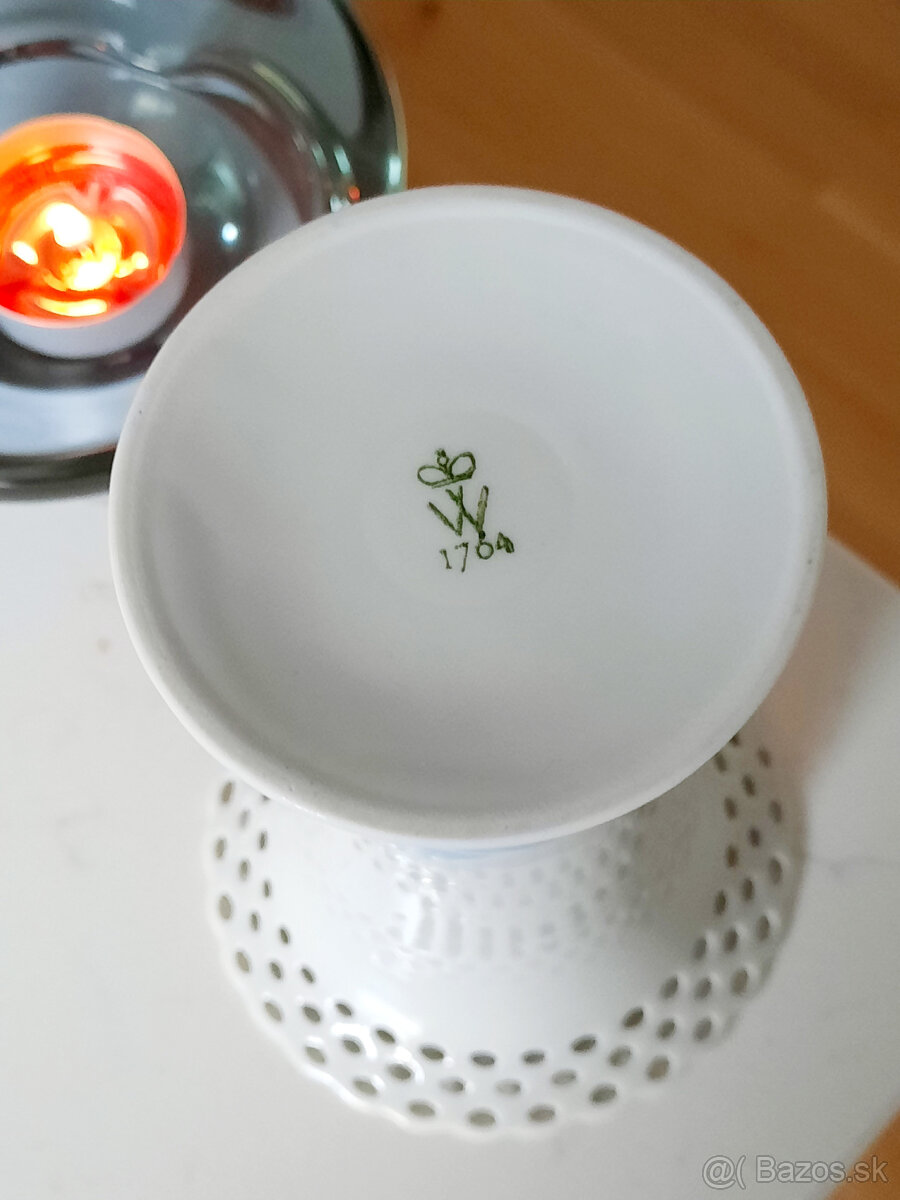 ""ROYAL COPENHAGEN MID - 4