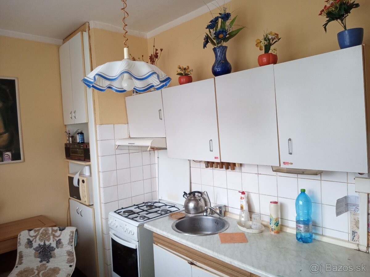 2 izbový byt Veľký Šariš. - 4