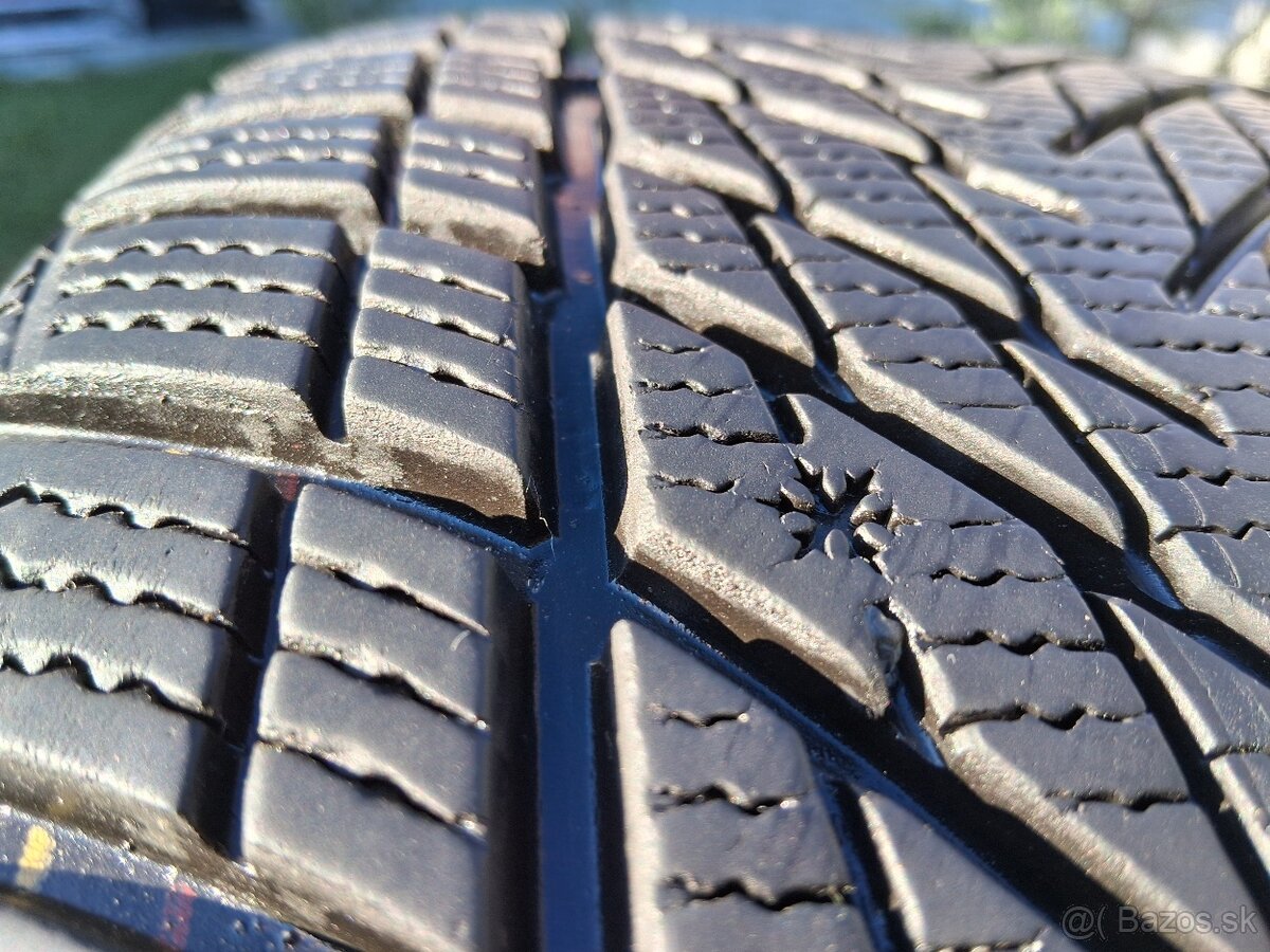 225/45 r17 zimne pneumatiky goodyear - 4