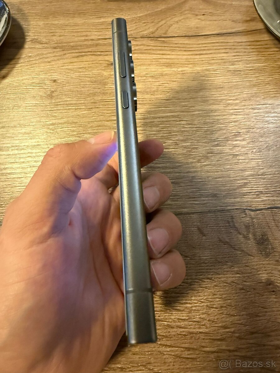 Samsung s24 ultra 12/512gb - 4