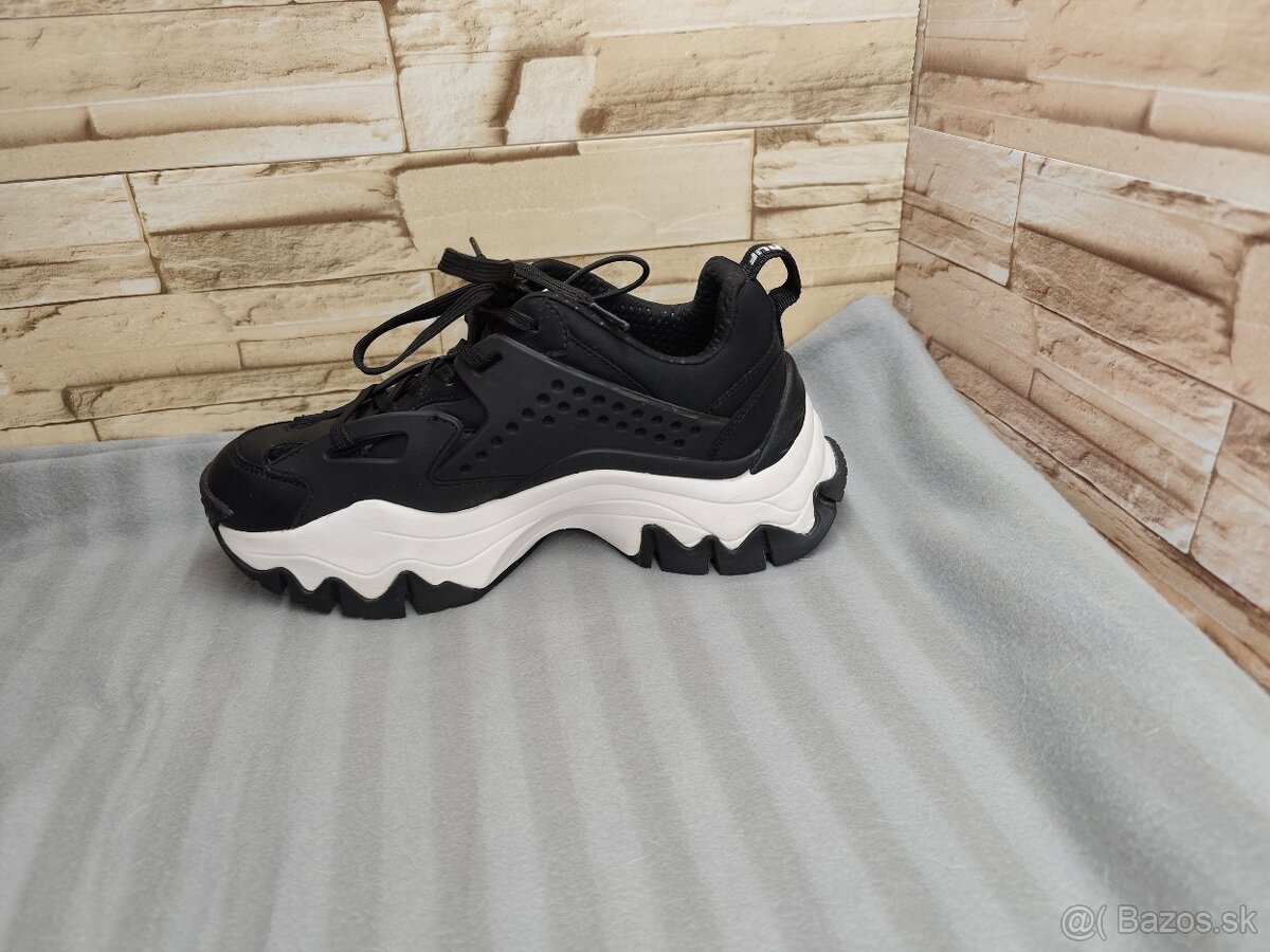 Buffalo 38 - dámske čierne tenisky - 4