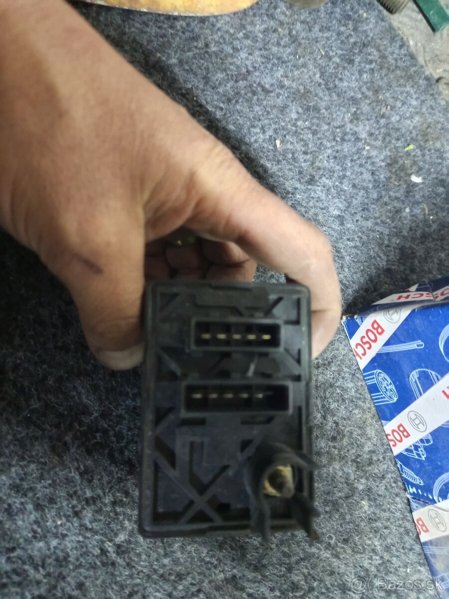 Riadiaca jednotka zhavenia Alfa Romeo 159 - 4