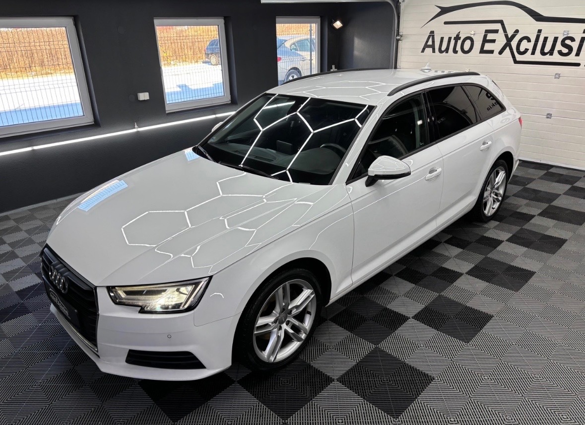 Audi A4 Avant 2.0 TDI Design S tronic - 4