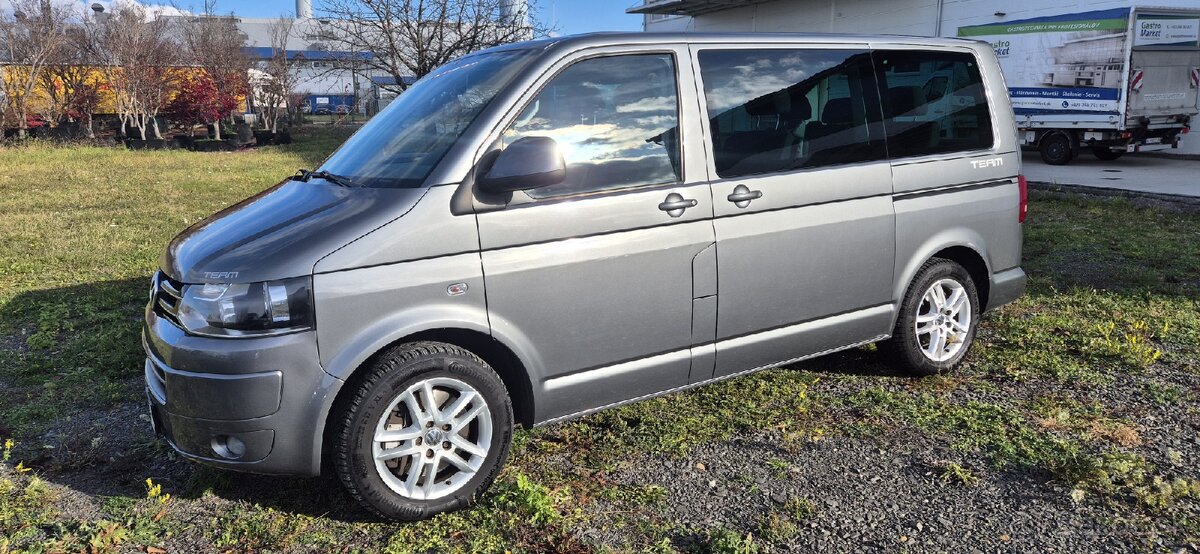 Volkswagen Multivan T5 TEAM 2.0 BiTDI - 4