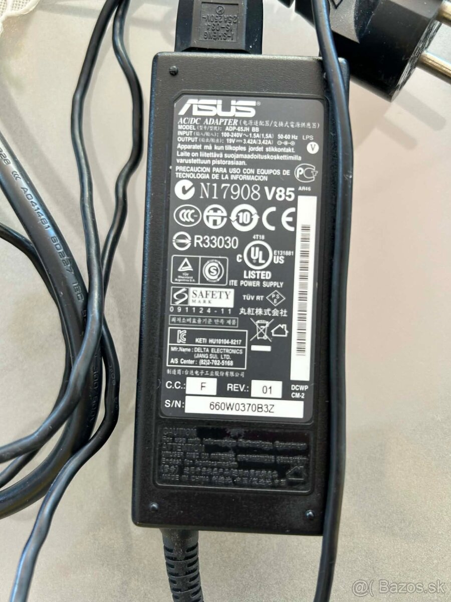 Predám notebook ASUS - 4