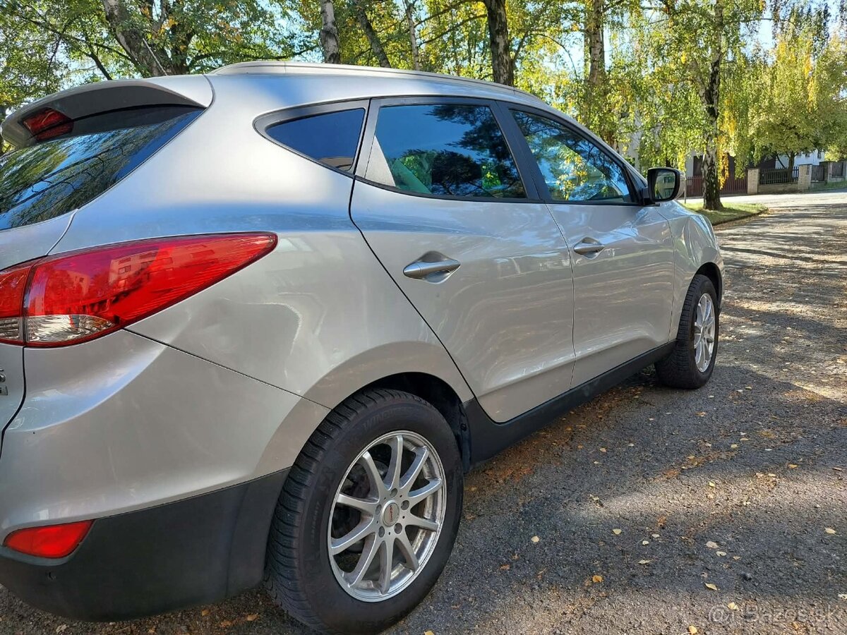 Hyundai ix35 - 4