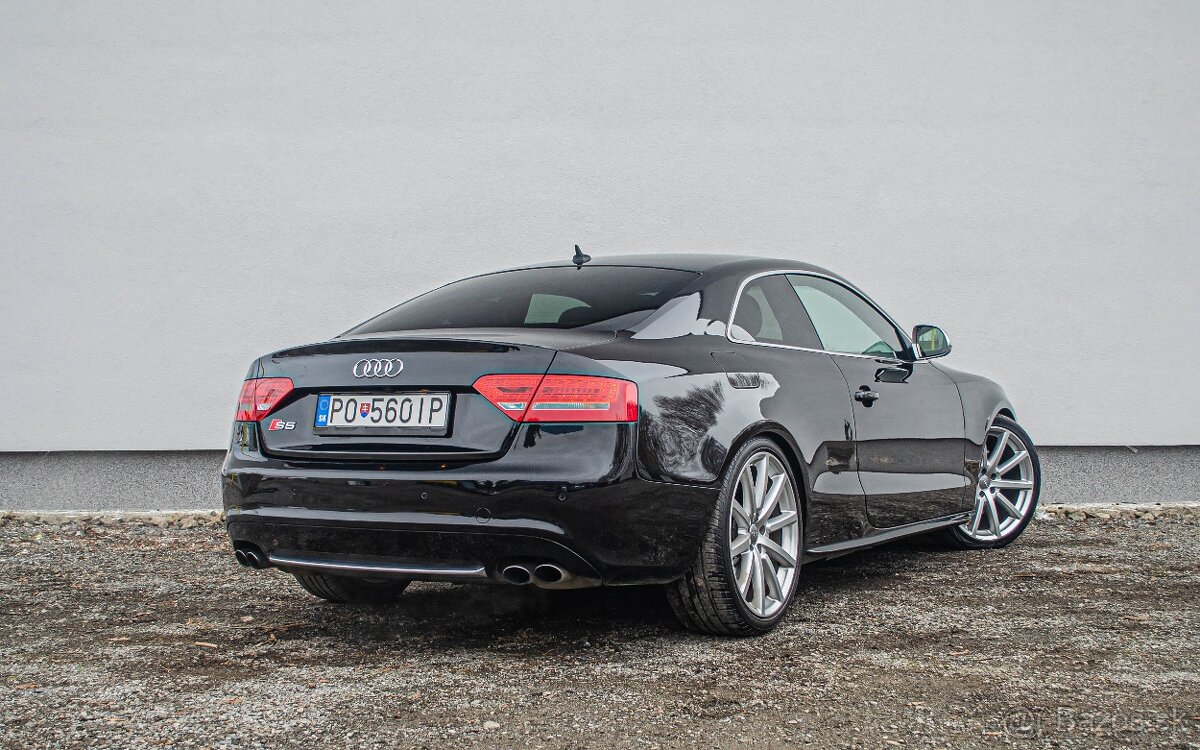 Audi S5 4.2 FSI V8 Quattro Tiptronic - 4