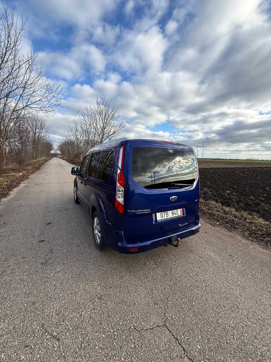 Ford Tourneo Connect 1.0 EcoBoost - 4
