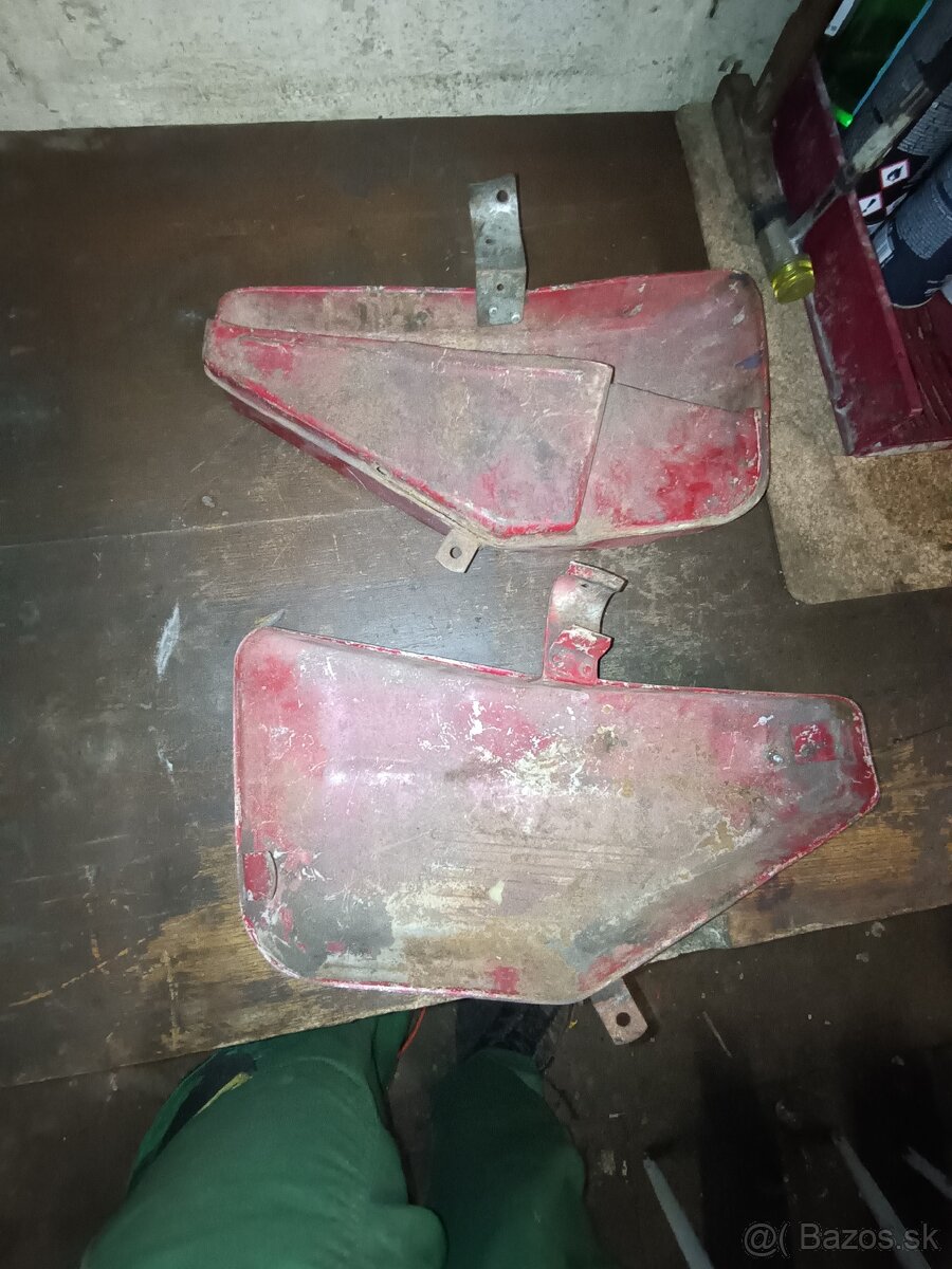 Bočné dekle JAWA 350/634 - 4