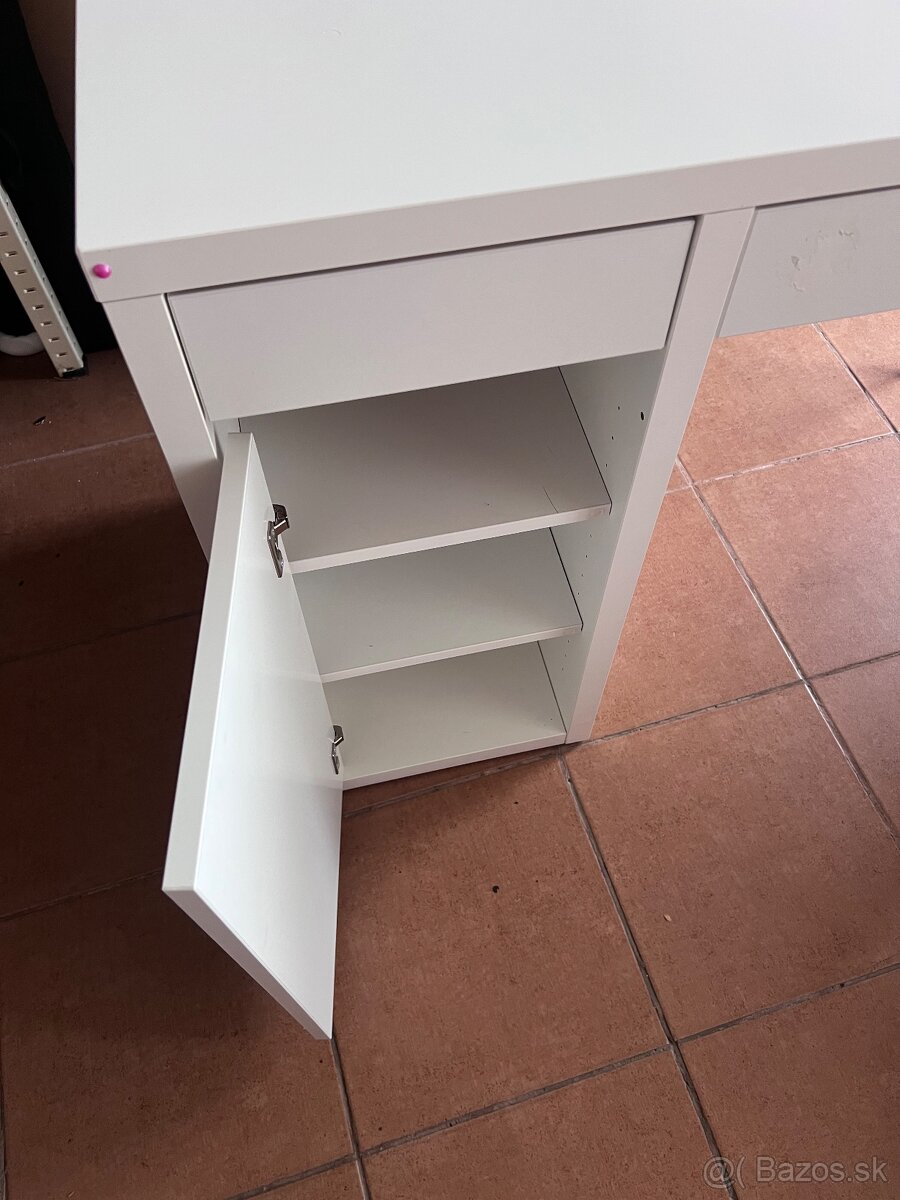 Pracovný detský stôl IKEA MICKE - 4