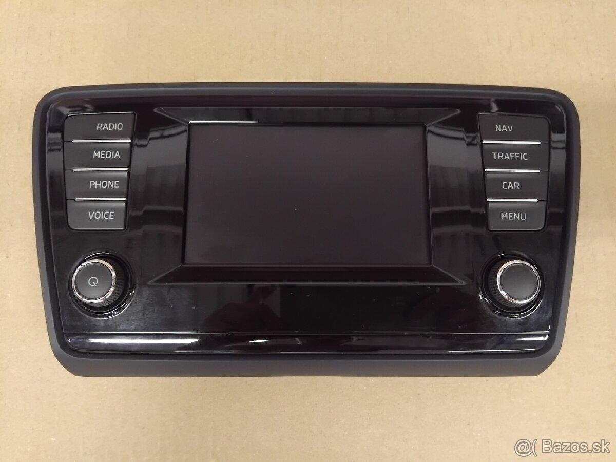 autorádio Octavia 3 - displej, čítačka - 4