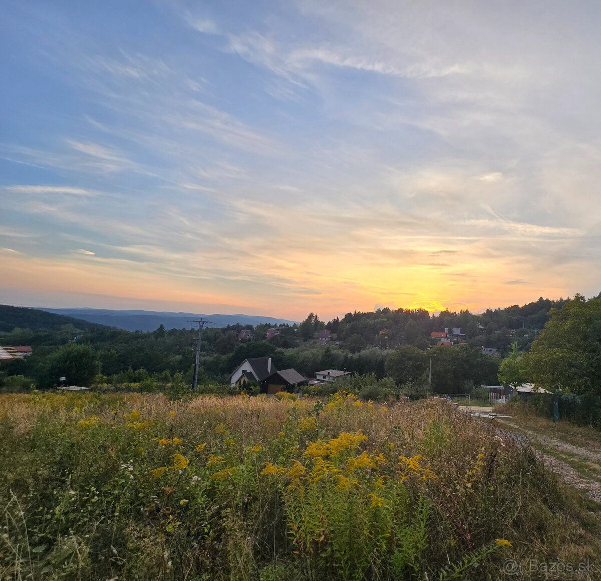 Predám atraktivny pozemok v rekreačnej oblasti Drienica - 4