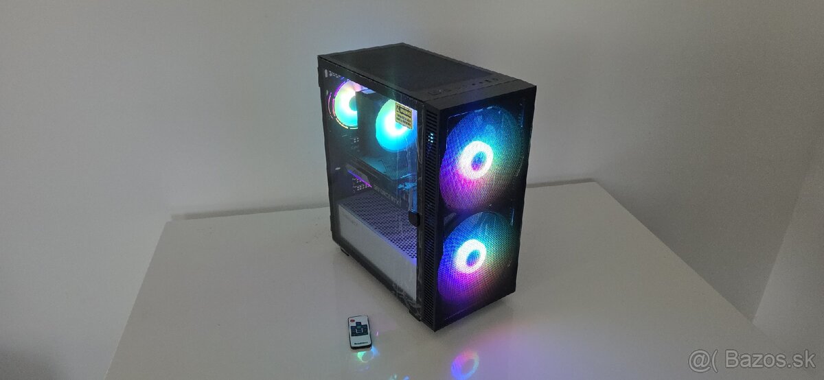 Ryzen 5 5600, DDR4 16GB Ram, NVME 1TB, RTX 3070 - 4