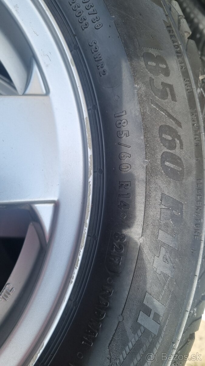 Elektrony r14 FABIA originaly na letnych 185/60/14 - 4