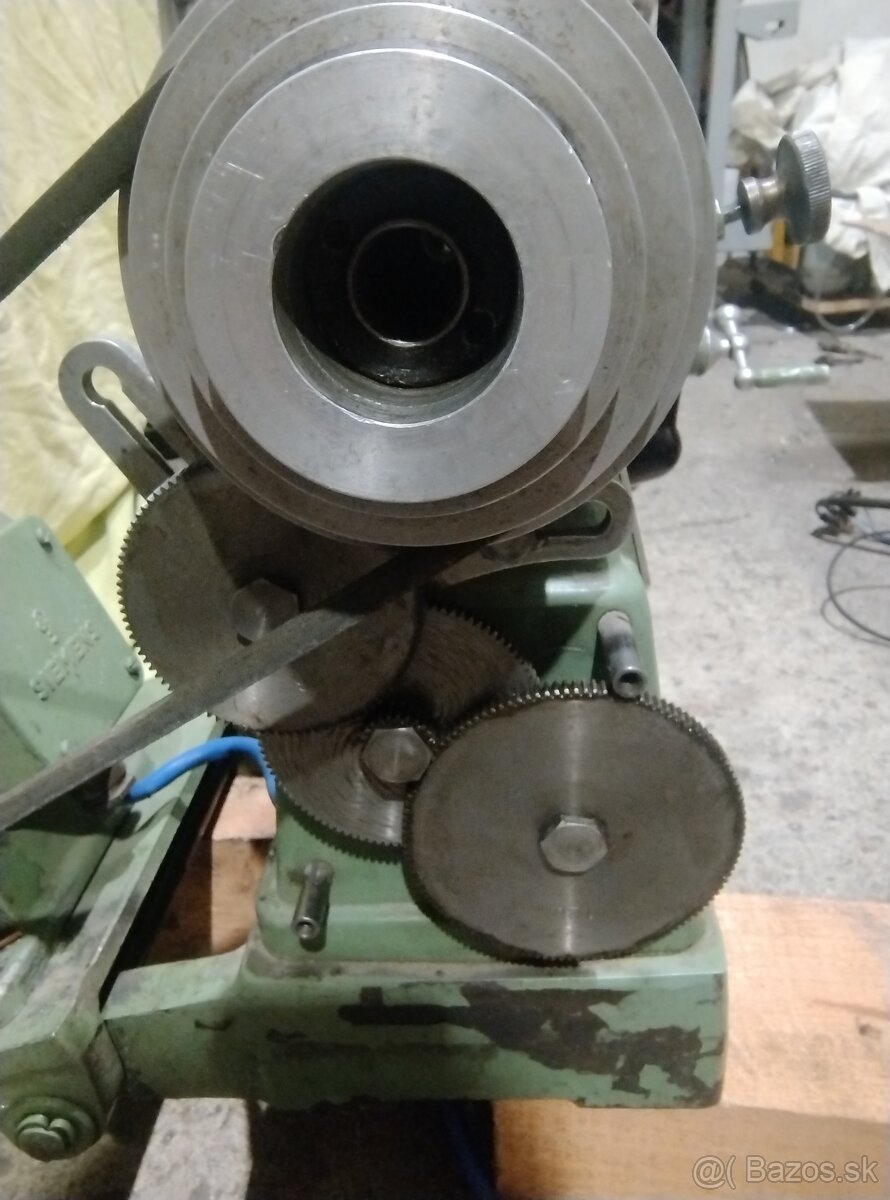 Stolovy sustruh, presny svajciarksy sustruh - 4