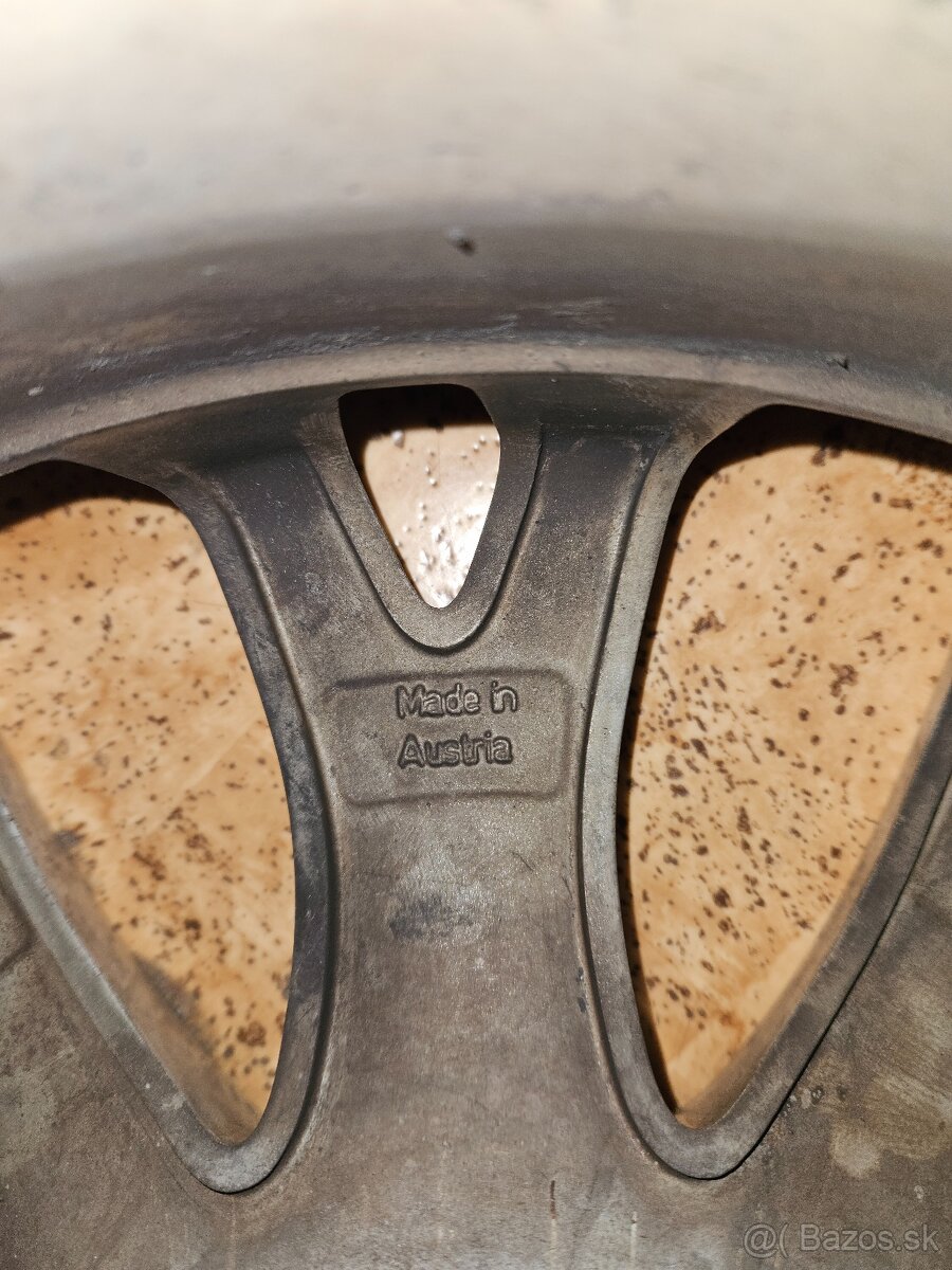 PREDAM 4ks originál ALU disky AUDI R17 - 4