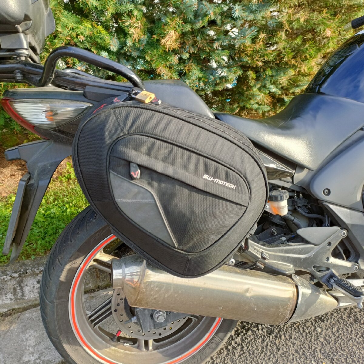 Predám Honda CBF 600SA - 4