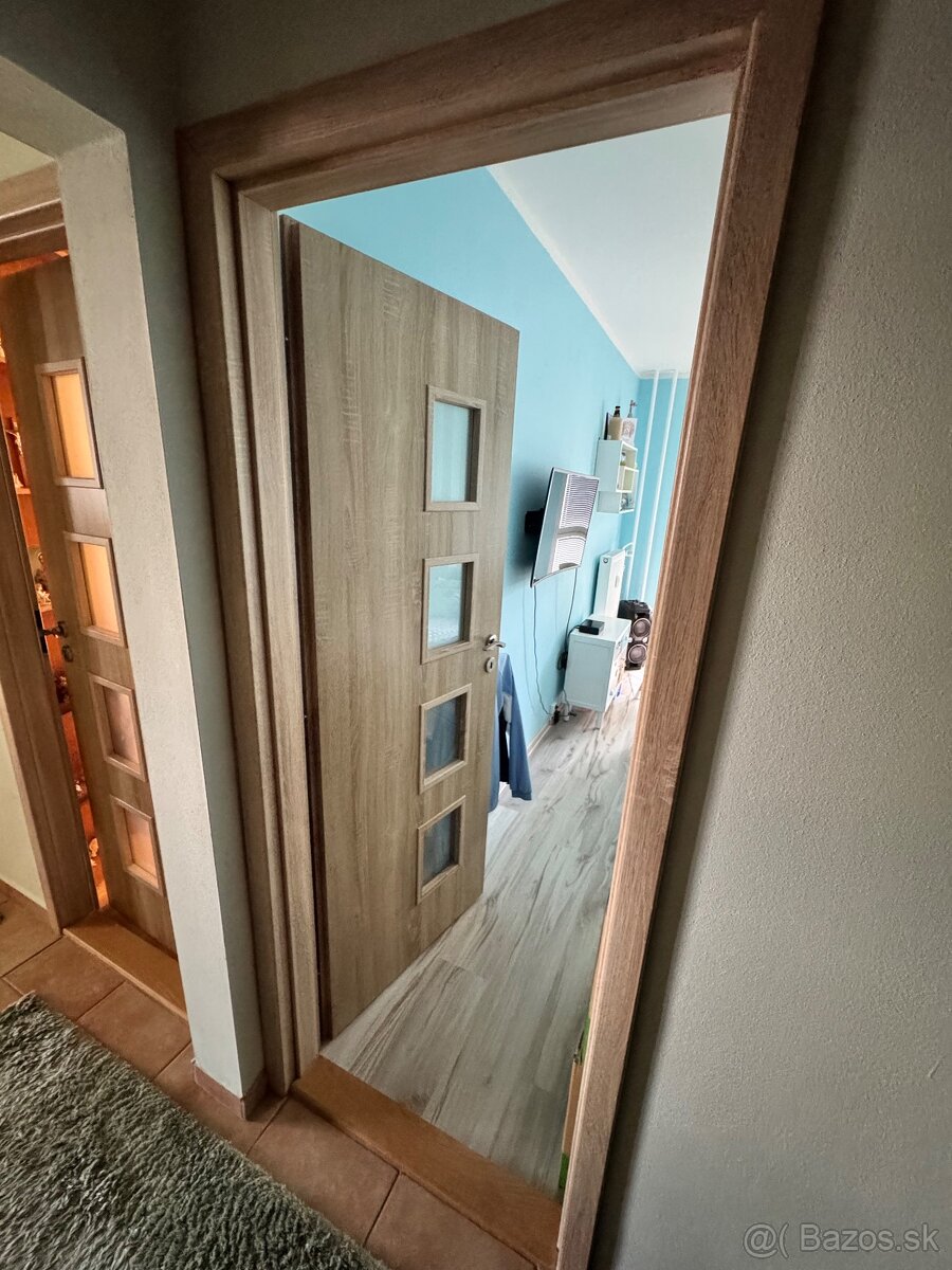 Interiérové dvere so zárubňami - 4