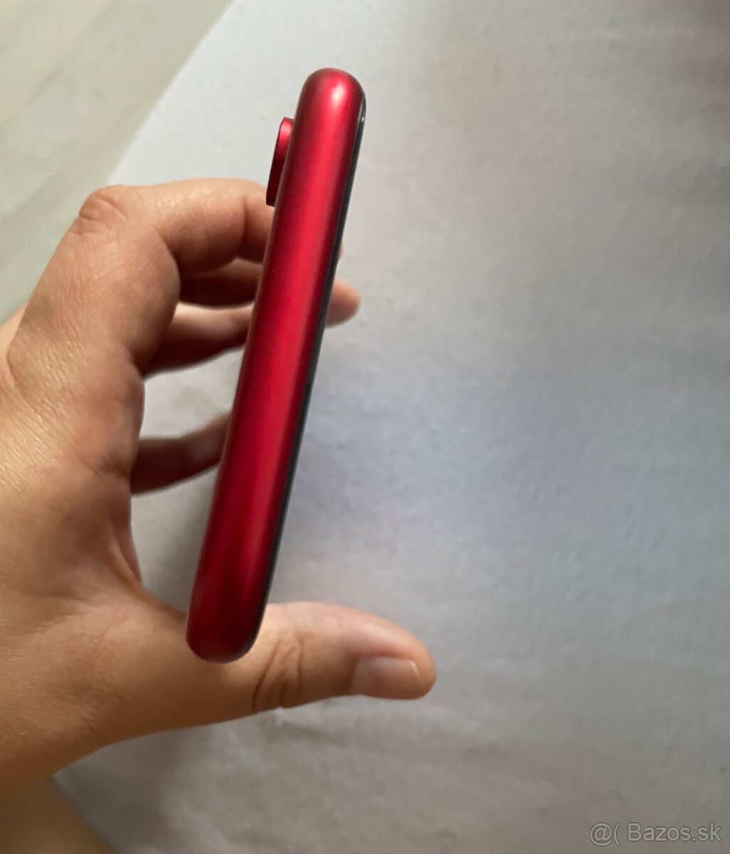 iPhone XR - 4