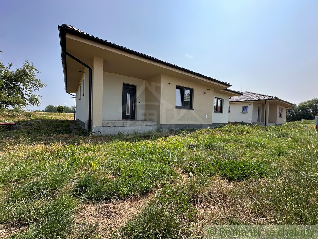 NOVOSTAVBA V NESVADOCH – HOLODOM S MOŽNOSŤOU DOKONČENIA NA - 4