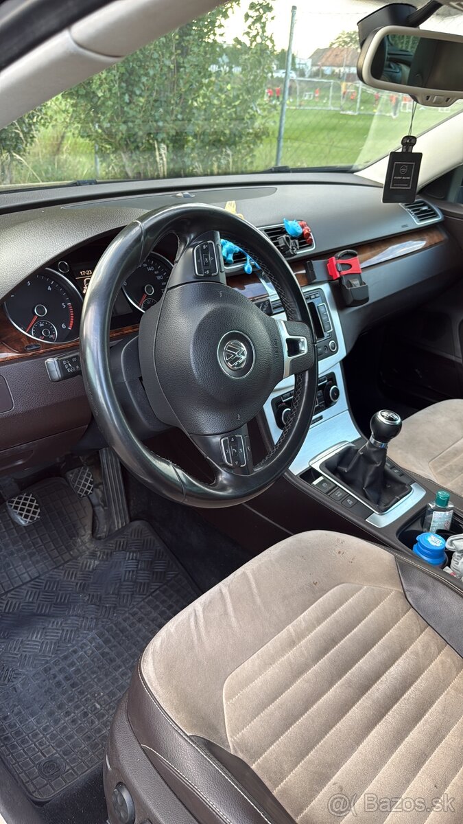 Volkswagen Passat B7 - 4