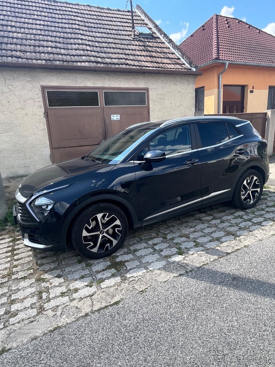 Kia Sportage 1.6 T-GDI 110kw GOLD - 4