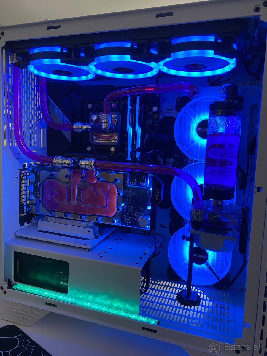 Predám vodou chladený PC + monitor - 4