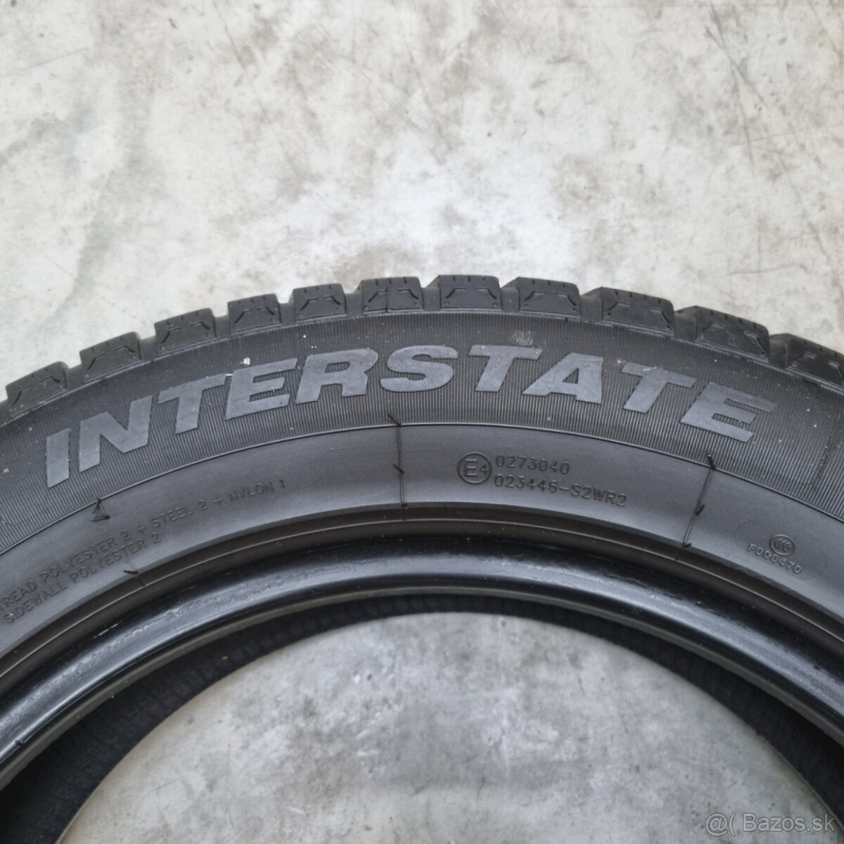 Zimné pneumatiky 215/60 R17 INTERSTATE - 4