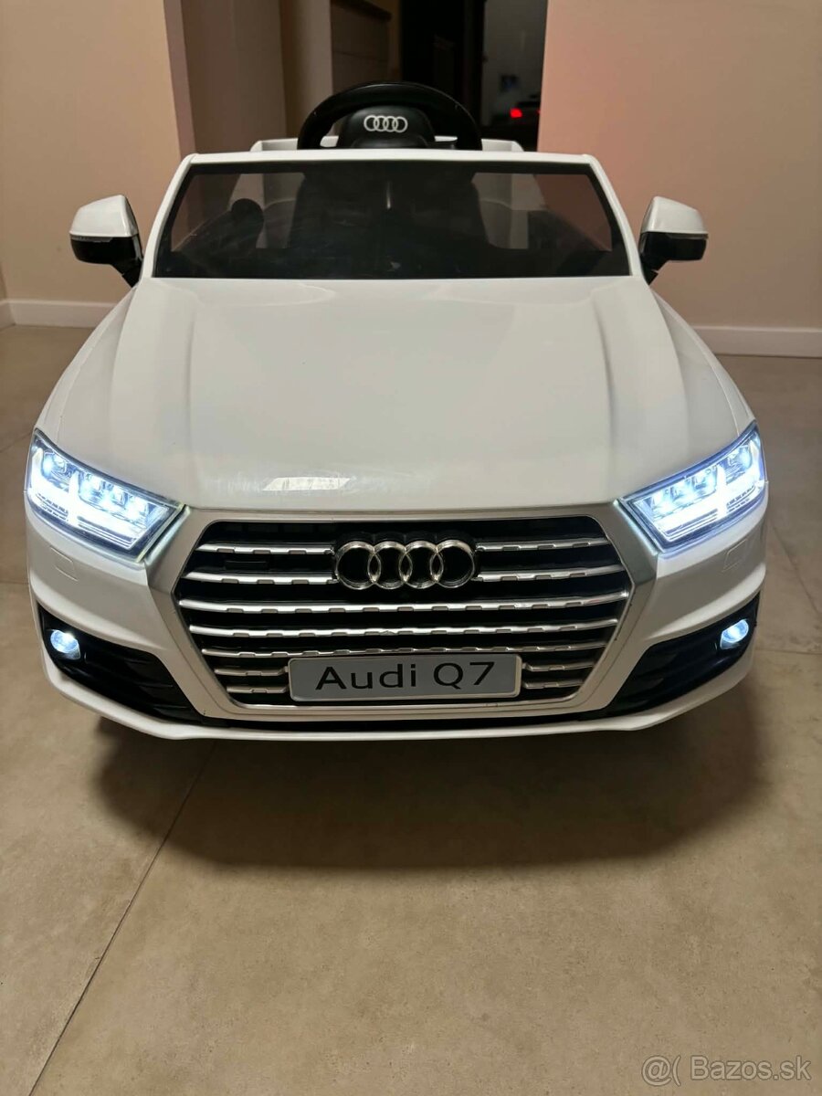 Elektricke auticko Audi Q7 - 4