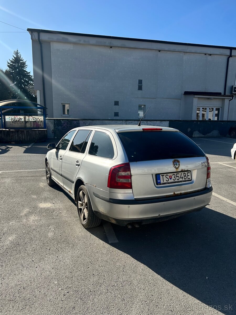 Škoda Octavia - 4
