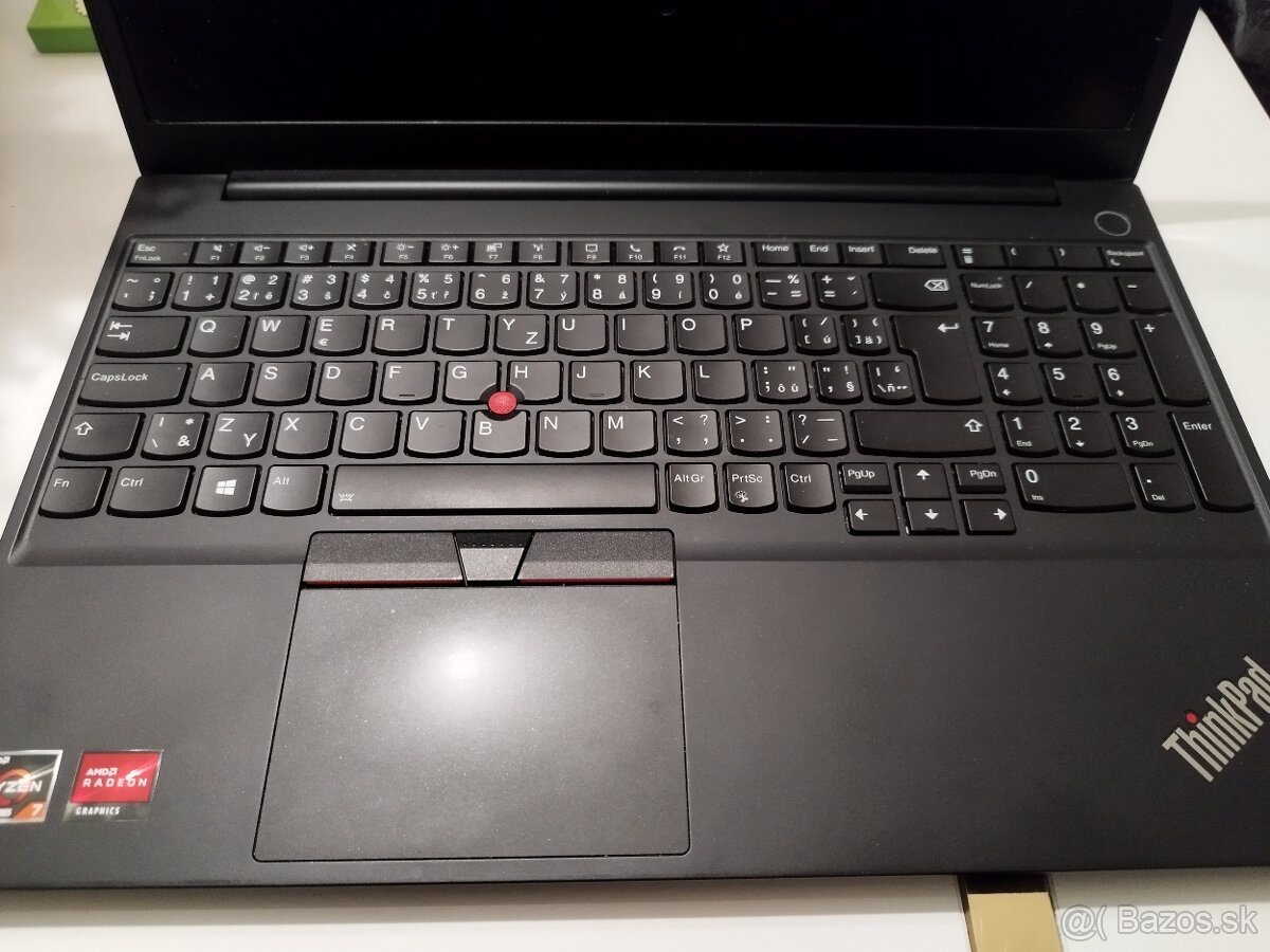 Lenovo ThinkPad E15 - 4