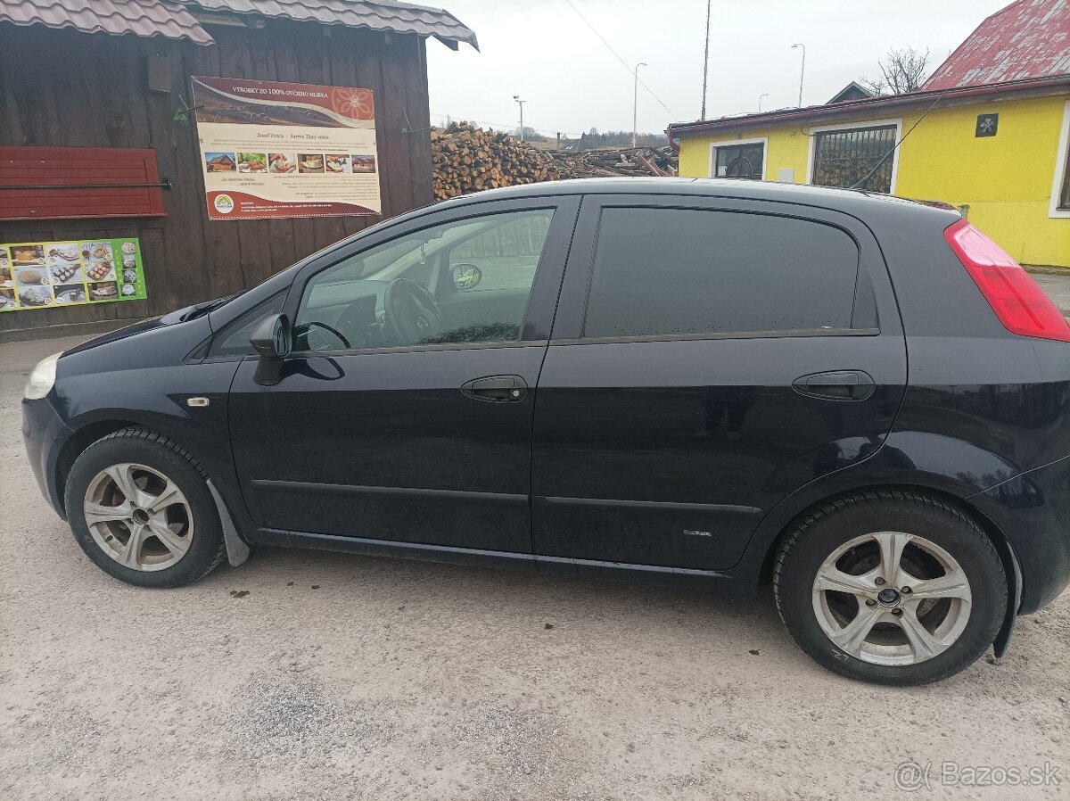 Fiat Punto Grande 1,2 - 4