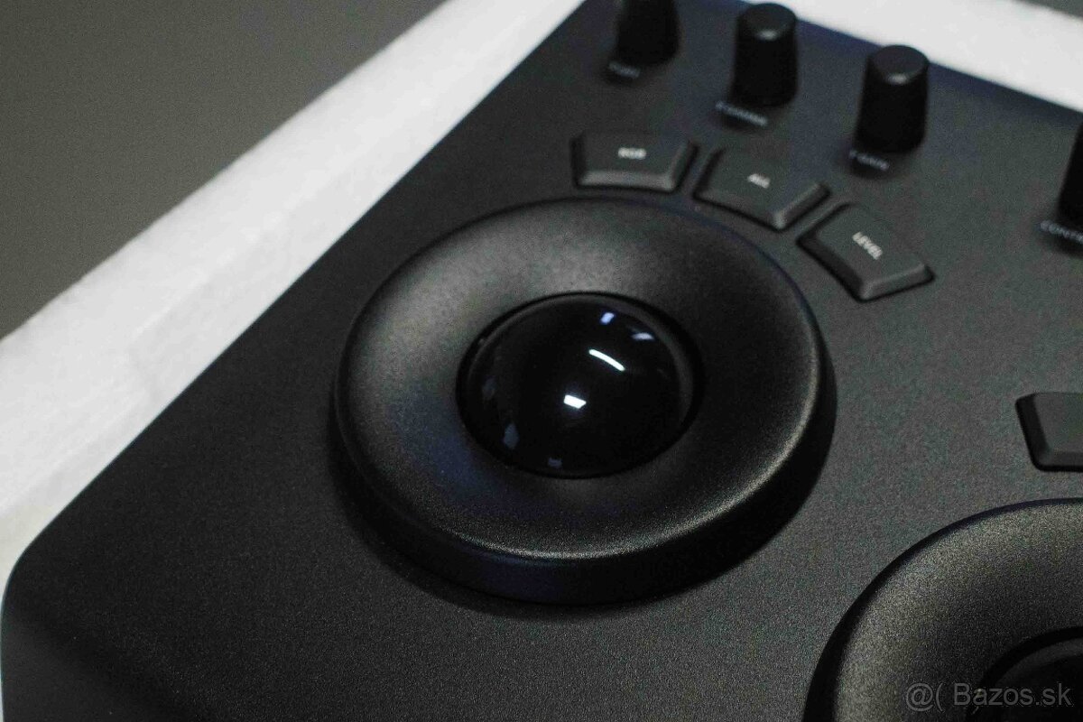 Blackmagic Design DaVinci Resolve Micro Panel - nový - 4