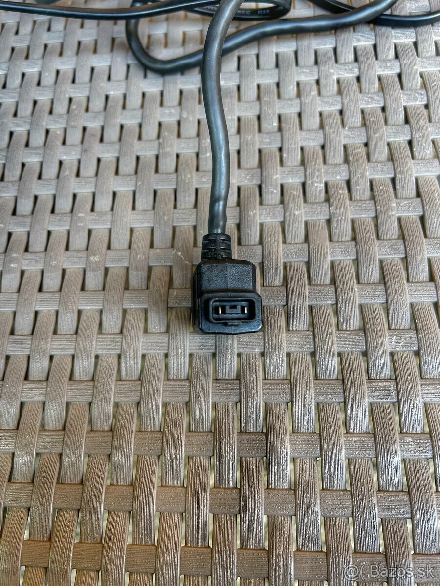 Nabíjačka Shimano EC-E6000 pre elektrobicykle - 4